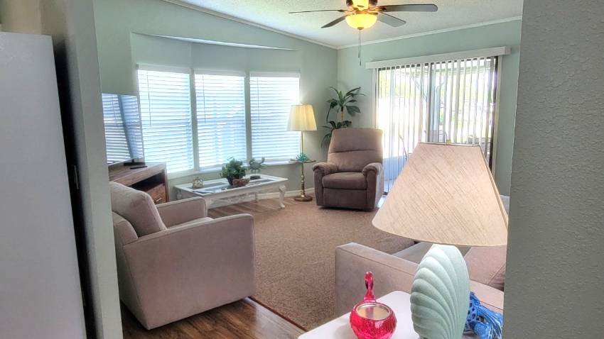 3390 Tower Overlook Drive a Lake Wales, FL Mobile or Manufactured Home for Sale